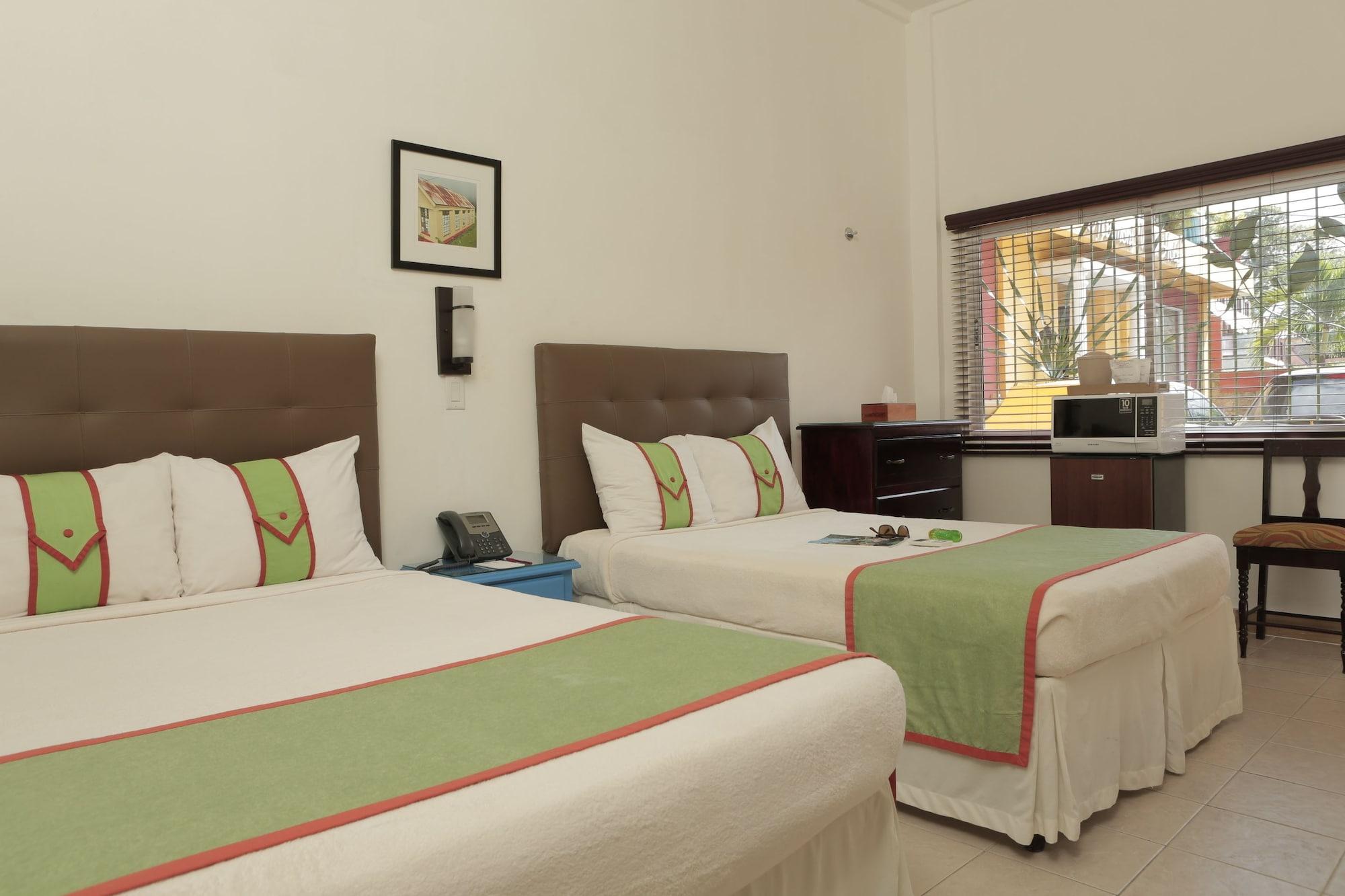 מונטגו ביי Altamont West Hotel מראה חיצוני תמונה